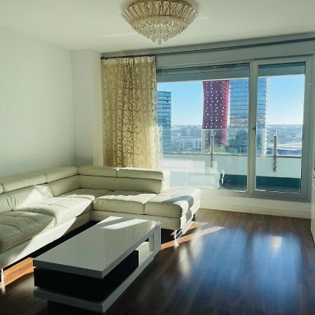 Fira De Barcelona City View Apartment With Garage Parking L'Hospitalet de Llobregat Buitenkant foto