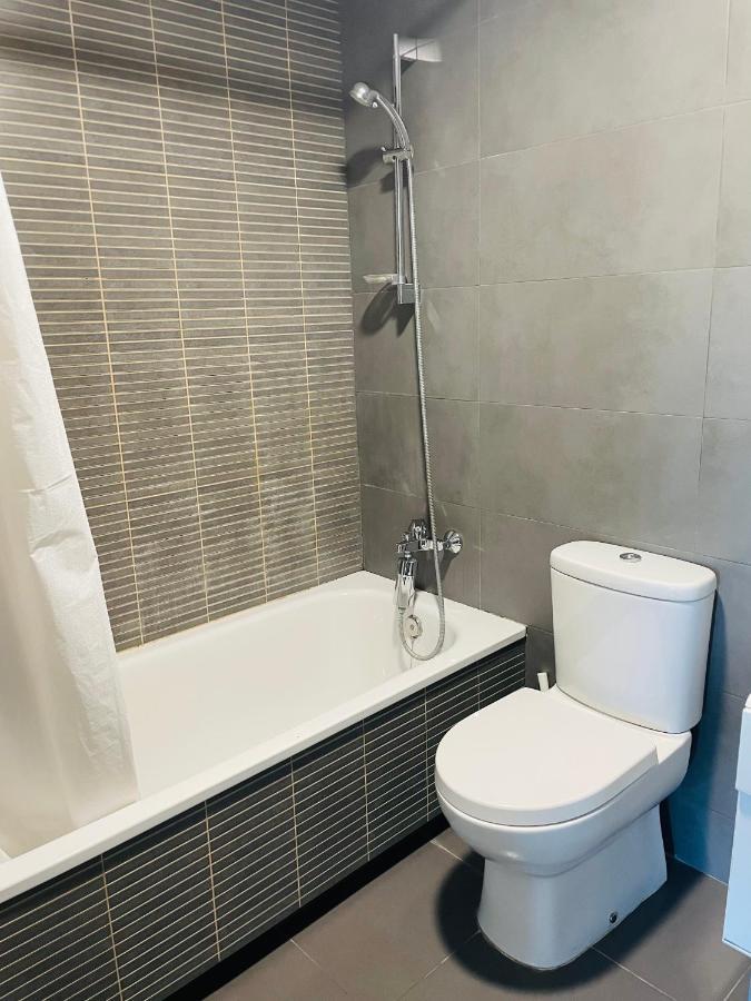 Fira De Barcelona City View Apartment With Garage Parking L'Hospitalet de Llobregat Buitenkant foto