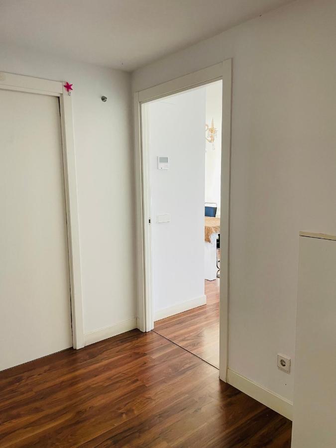 Fira De Barcelona City View Apartment With Garage Parking L'Hospitalet de Llobregat Buitenkant foto